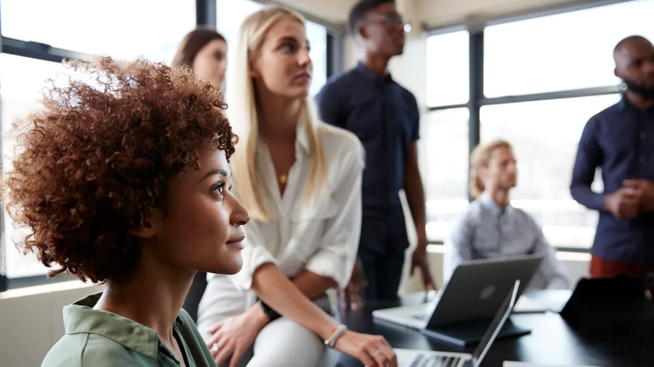 Your global workforce: An umbrella companies and Build-Operate-Transfer (BOT) Models