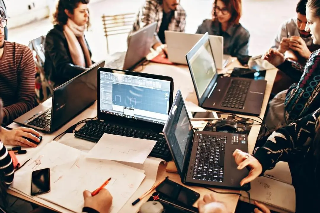 talent outsourcing with Breedj